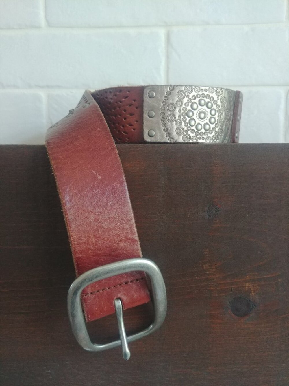 Fossil genuine leather brown and silver studded patchwork look belt Small